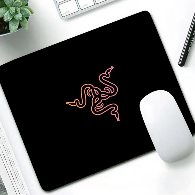 Razer Luxury Mouse Pad Anime G - Desk Setup Ergonomic review and price